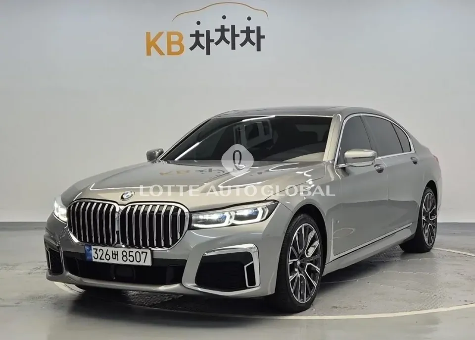 2022 BMW 7-Series, VIN WBA7T4105NCK78049