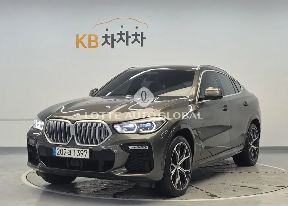 2021 BMW X6, VIN WBACY6105M9H66556