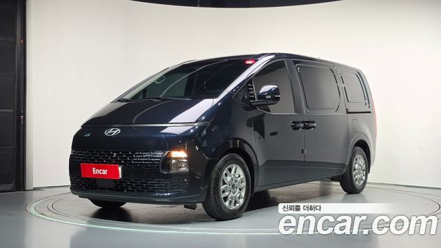 2025 Hyundai Staria, VIN KMFYDX73BSU201235