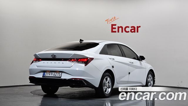 2021 Hyundai Avante, VIN KMHLM41EEMU128683