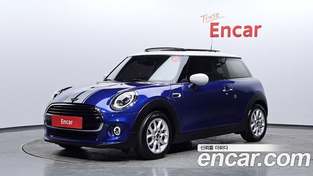 2021 Mini Cooper, VIN WMWXR710XM2N95409