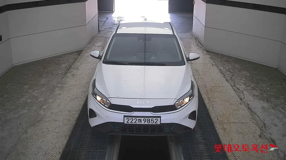 2022 Kia K3, VIN KNAF241BENA930559