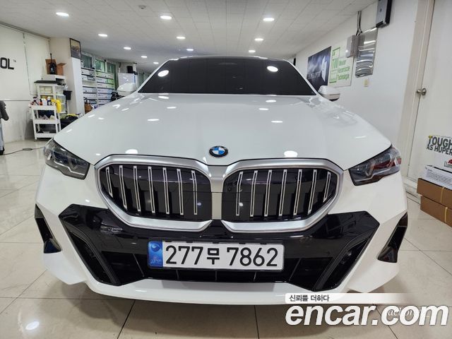 2024 BMW 5-Series, VIN WBA21FJ04RCR76752