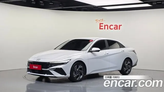 2024 Hyundai Avante, VIN KMHLR41EERU556607