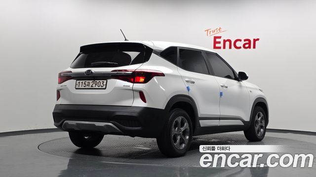 2020 Kia Seltos, VIN KNAEP812GLK082562
