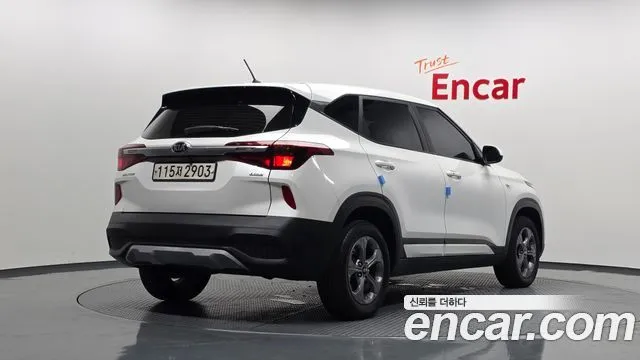 2020 Kia Seltos, VIN KNAEP812GLK082562