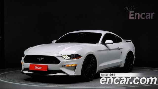 2021 Ford Mustang, VIN 1FA6P8TH6M5132099