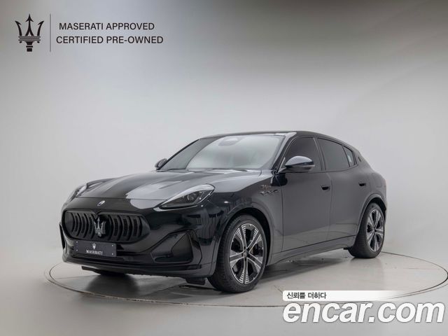 2025 Maserati Grecale, VIN ZN6RMDE23S7458542