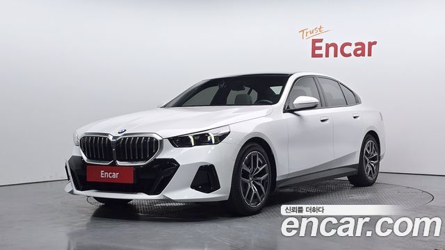2026 BMW 5-Series, VIN WBA41FL07TCW45953