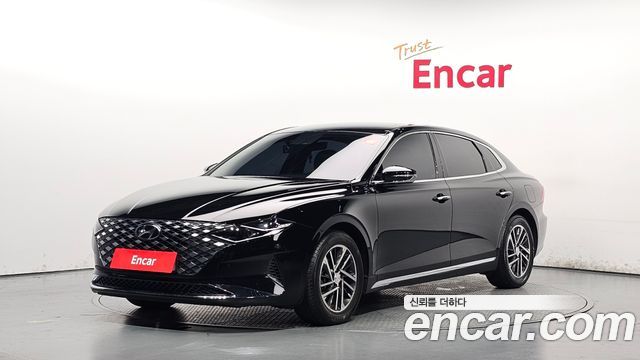 2021 Hyundai Grandeur, VIN KMHF241NBMA416475