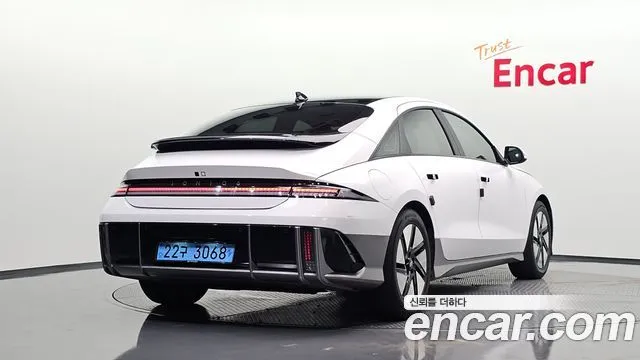 2023 Hyundai Ioniq 6, VIN KMHM241AFPA008136
