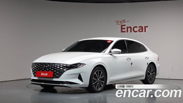 2022 Hyundai Grandeur, VIN KMHF141DBNA478467