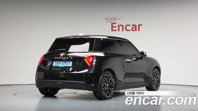 2024 Mini Cooper, VIN WMW21GC07RTA44230