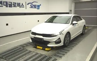2022 Kia K5, VIN KNAG541BBNA178179