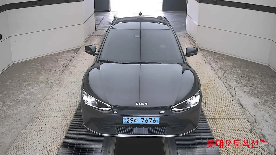 2022 Kia EV6, VIN KNAC281AFNA021052
