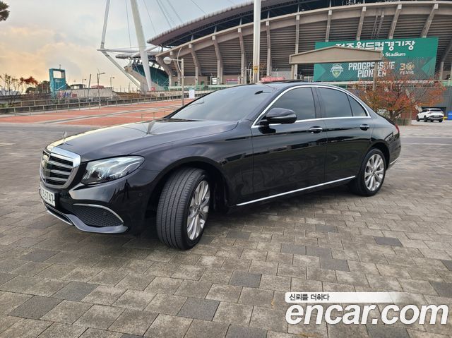 2020 Mercedes-Benz E-Class, VIN W1KZF4KB1LA838649