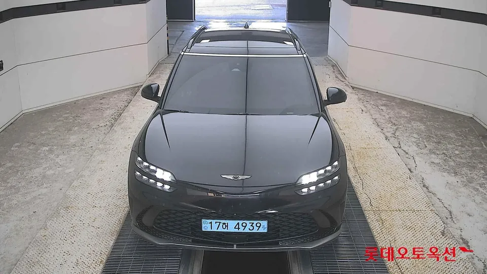 2022 Genesis GV60, VIN KMTKB81AFNU002042