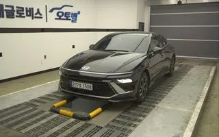 2025 Hyundai Sonata, VIN KMHL141EBSA490490