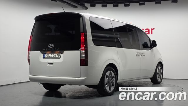 2025 Hyundai Staria, VIN KMJYB371BSU197906