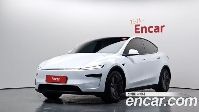 2026 Tesla Model Y, VIN LRWYGCFJ0TC566207