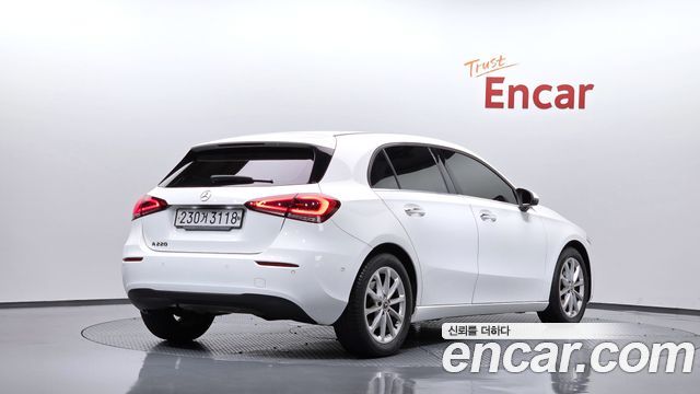 2020 Mercedes-Benz A-Class, VIN W1K3F4EB8LJ190566