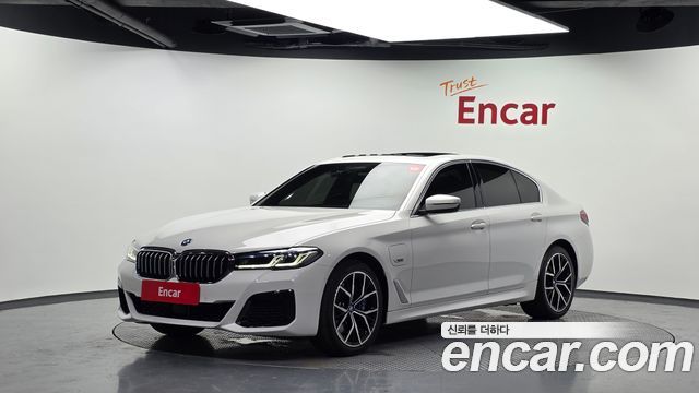2022 BMW 5-Series, VIN WBA51AG00NCJ19572