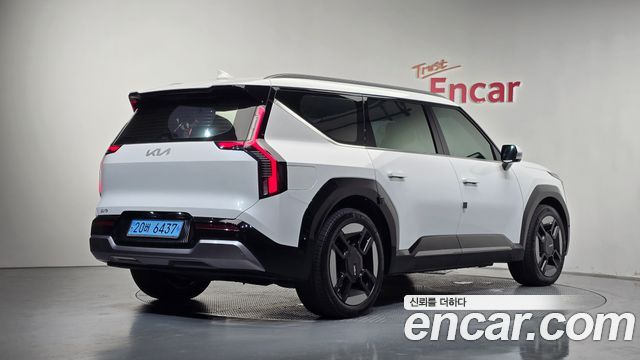 2024 Kia EV9, VIN KNAAC815PRS007033