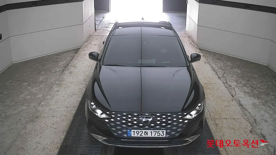 2023 Hyundai Grandeur, VIN KMHF141DBPA518086