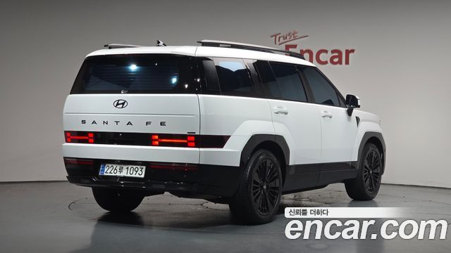 2024 Hyundai Santa Fe, VIN KMHP5811DRU040009