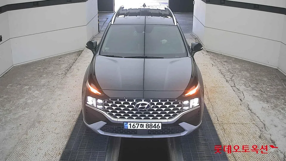 2021 Hyundai Santa Fe, VIN KMHS381HGMU330207