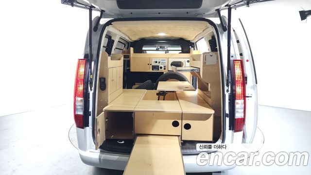 2023 Hyundai Staria, VIN KMFYDX71BPC109766