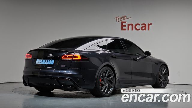 2026 Tesla Model S, VIN 5YJSA1E68TF560749