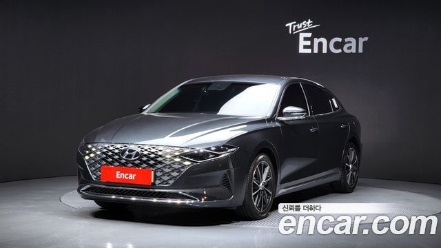 2020 Hyundai Grandeur, VIN KMHF241DBLA401895