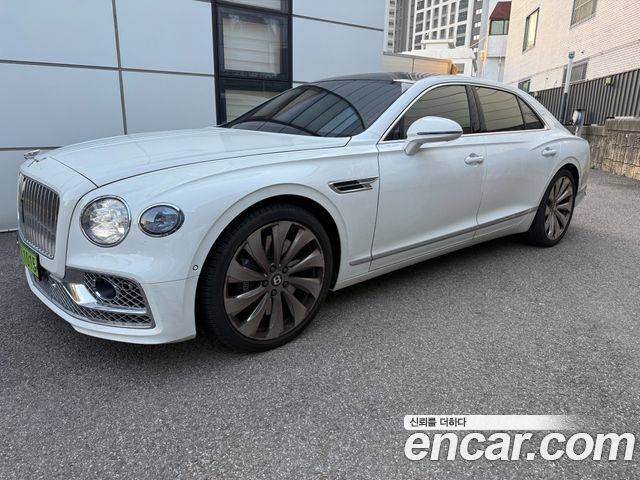 2022 Bentley Flying Spur, VIN SCBBG53SXNC095352