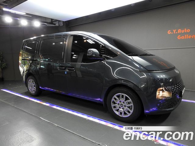 2025 Hyundai Staria, VIN KMFYDX73BSU183425