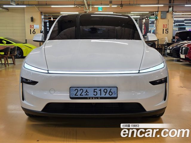 2025 Tesla Model Y, VIN LRWYGCEKXSC226135