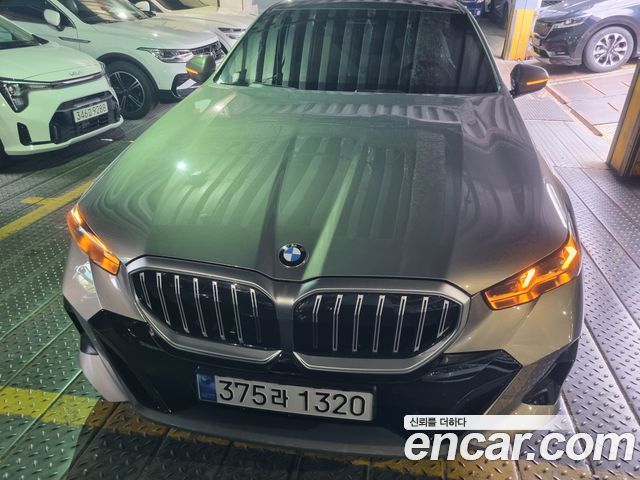 2026 BMW 5-Series, VIN WVA21FJ03TCW14838
