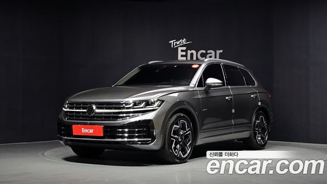 2024 Volkswagen Touareg, VIN WVGZZZCR1RD022277
