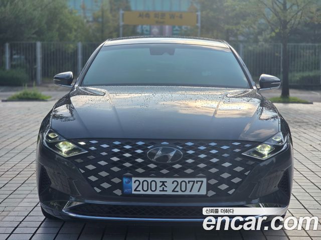 2021 Hyundai Grandeur, VIN KMHF141DBMA436332