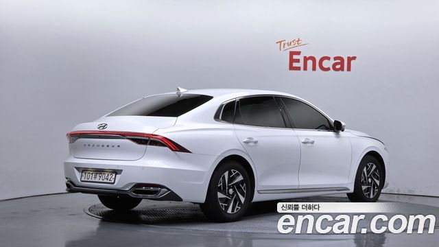 2022 Hyundai Grandeur, VIN KMHF1413BNA144094
