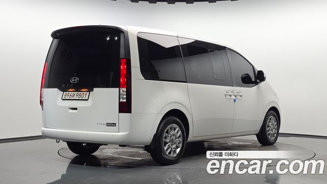 2026 Hyundai Staria, VIN KMFYCX7ABTU031233