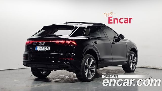 2026 Audi Q8, VIN WAUZZZF15TD017596
