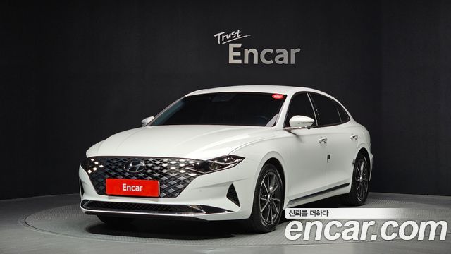2022 Hyundai Grandeur, VIN KMHF141DBNA449487