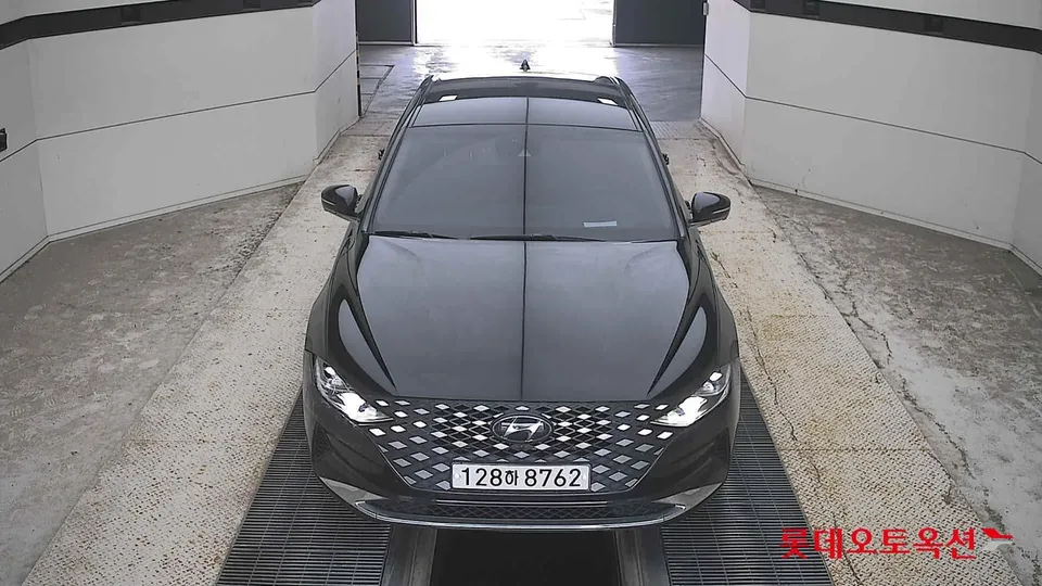 2020 Hyundai Grandeur, VIN KMHF141DBLA338231