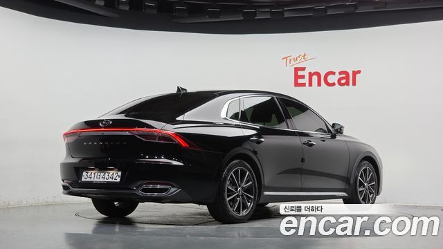 2020 Hyundai Grandeur, VIN KMHF241DBLA378871