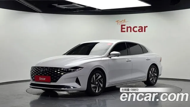 2020 Hyundai Grandeur, VIN KMHF2413BLA093538