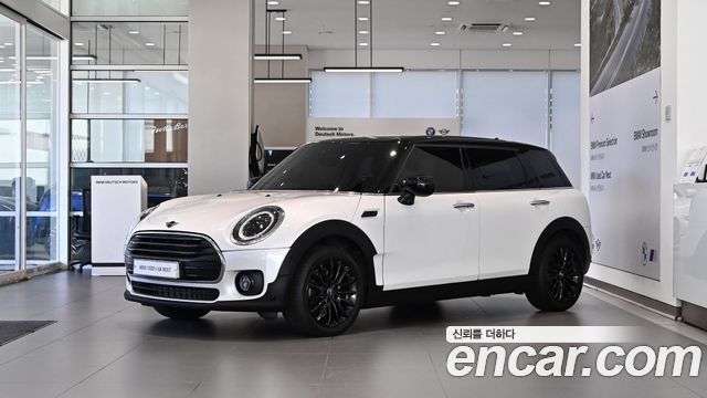 2024 Mini Clubman, VIN WMWXJ3102R2U42871