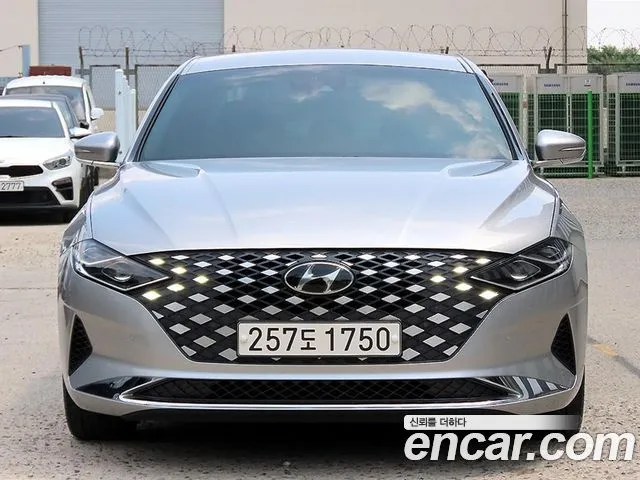 2020 Hyundai Grandeur, VIN KMHF141DBLA348079