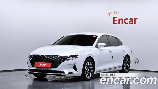 2022 Hyundai Grandeur, VIN KMHF1413BNA141196