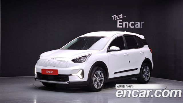 2023 Kia Niro, VIN KNAA281GFPT006772